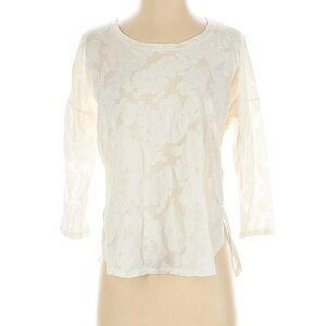 Babaton Cream Floral-Textured Long Sleeve Blouse - color: cream or ivory